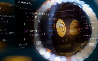 阳谷 api php源码,下载的php源码怎么运行呢？